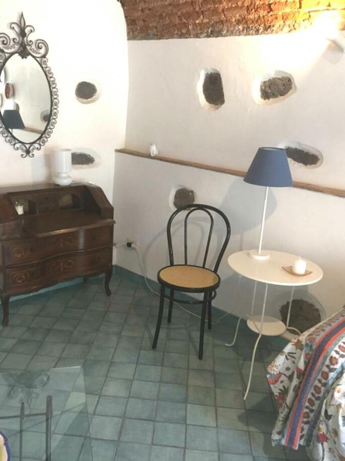 קטאניה Bouganville מראה חיצוני תמונה